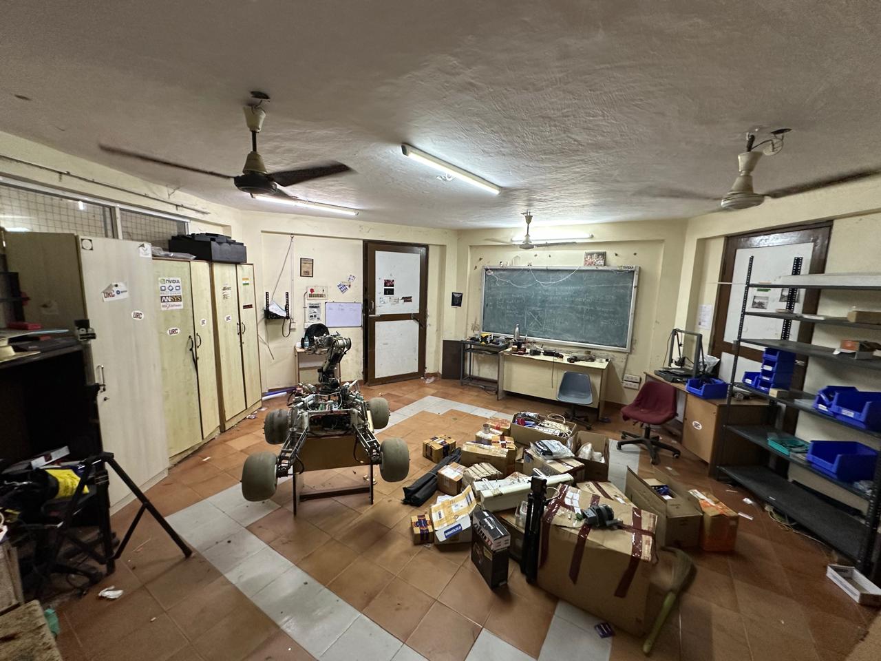 Main Lab 1